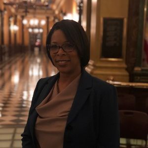 Meet your Posher, Dianna